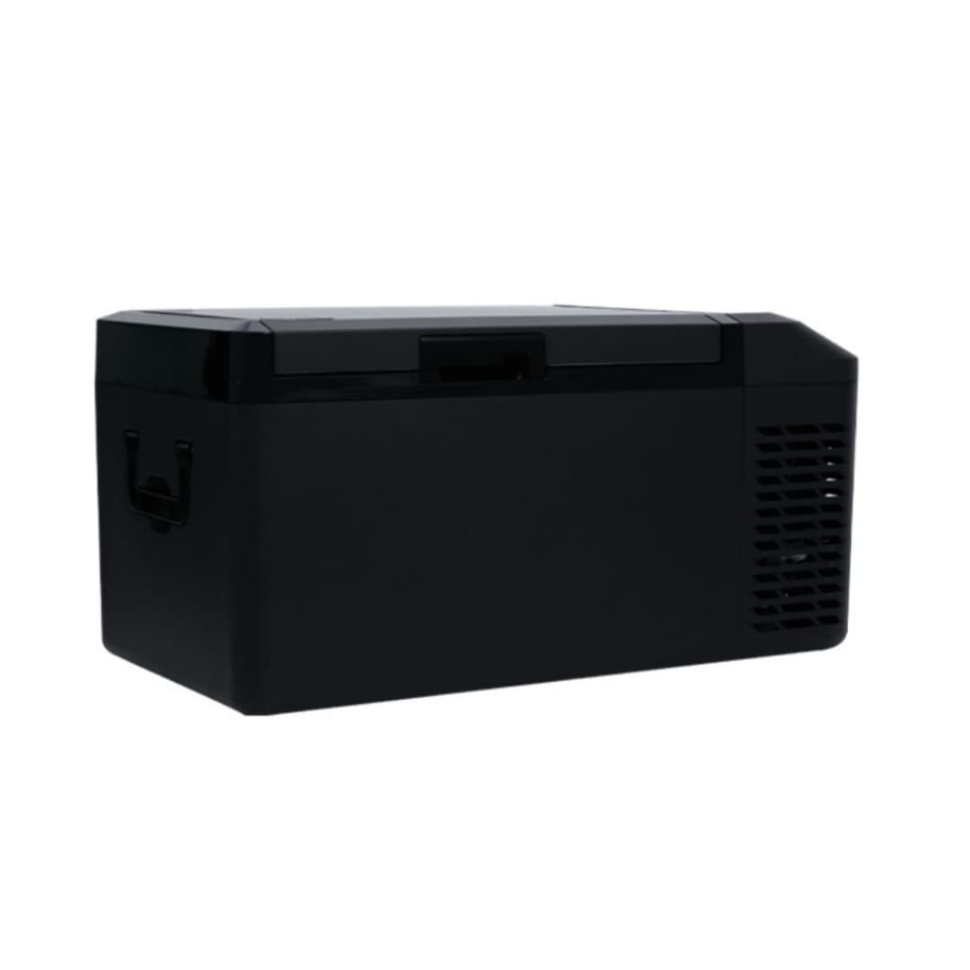 SnoMaster – 21L Black Plastic Fridge/Freezer With Heating Function 12V
